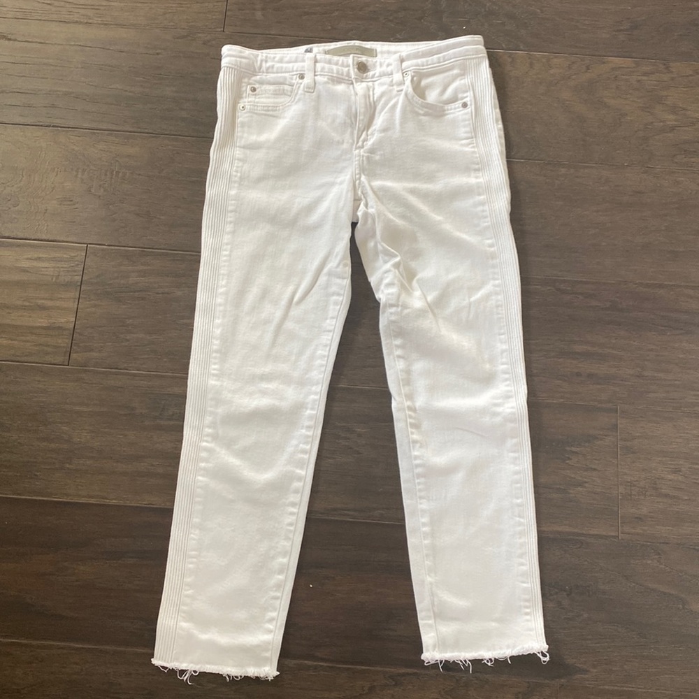 White cropped Joes jeans.
